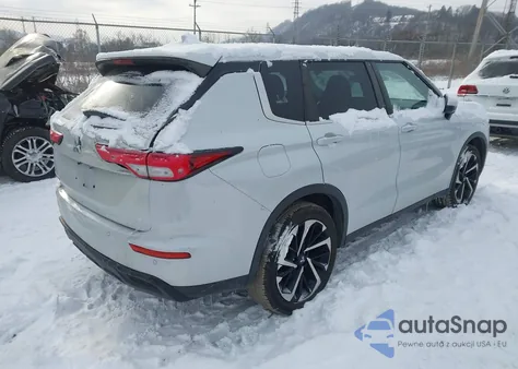 2022 Mitsubishi Outlander Es 2.5 S-Awc z USA, uszkodzony, nr VIN JA4J4TA87NZ042600